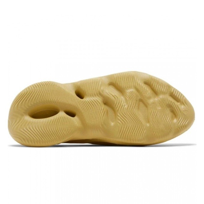Adidas Yeezy Foam RNNR Sulfur