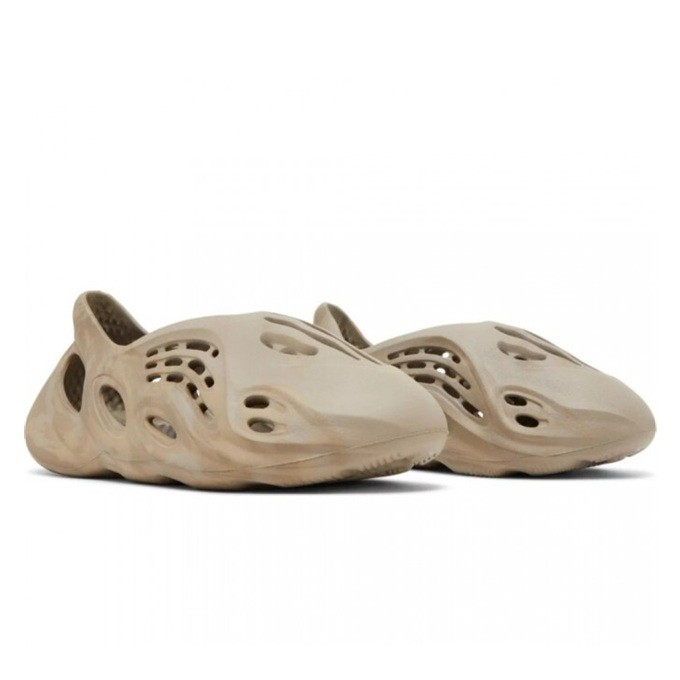 Adidas Yeezy Foam RNNR Stone Sage