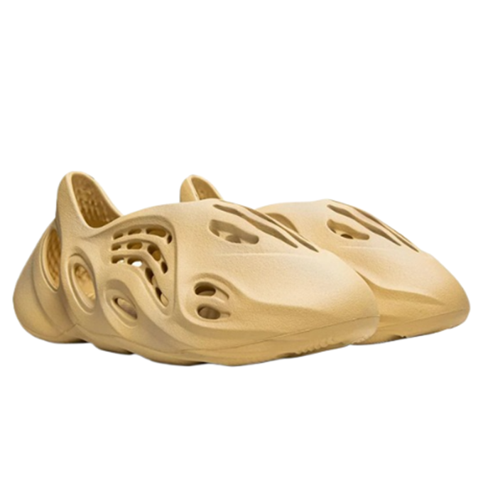 Adidas Yeezy Foam RNNR Desert Sand
