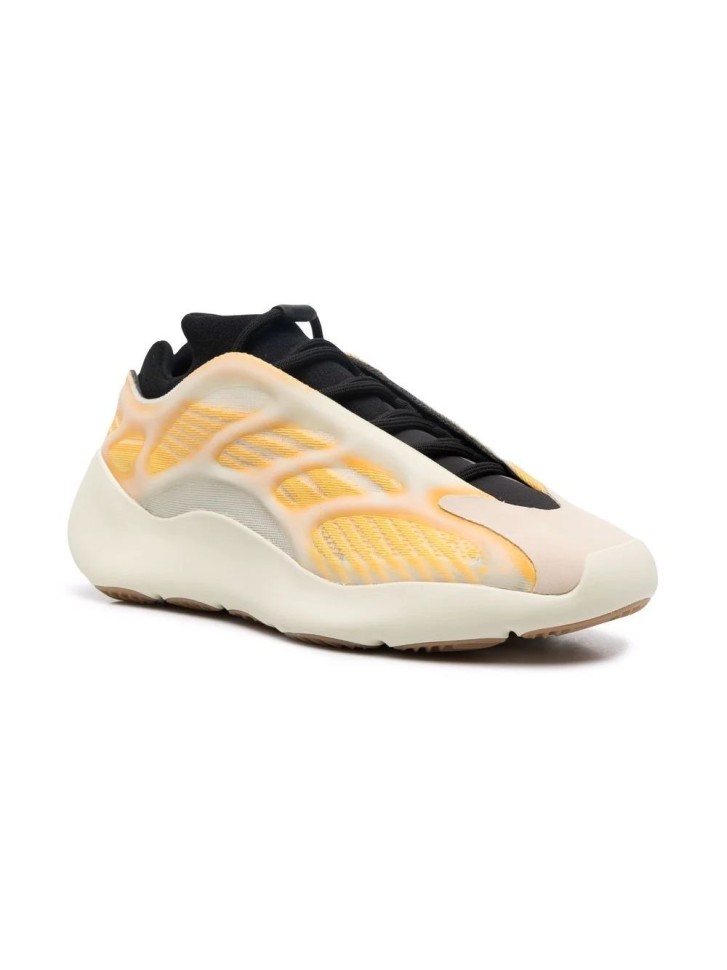 Adidas Yееzy 700 V3 Safflower